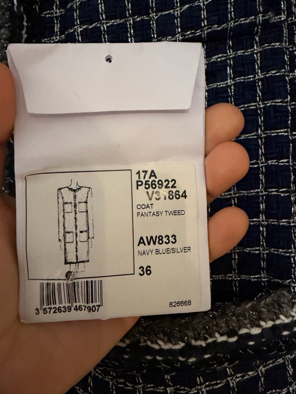 CHANEL Metallic Fantasy Tweed Coat – Navy Blue/Silver (Size 36) - Picture 3 of 15